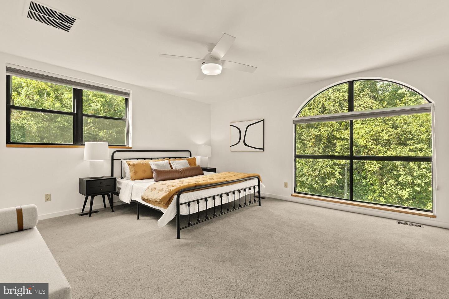 3499 17TH ST NW #1, WASHINGTON, District Of Columbia 20010, 3 Bedrooms Bedrooms, ,3 BathroomsBathrooms,Residential,For sale,3499 17TH ST NW #1,DCDC2224256 MLS # DCDC2224256