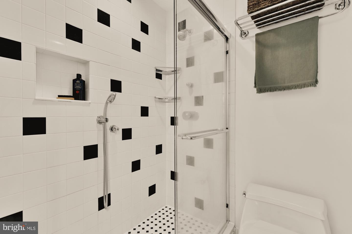 3499 17TH ST NW #1, WASHINGTON, District Of Columbia 20010, 3 Bedrooms Bedrooms, ,3 BathroomsBathrooms,Residential,For sale,3499 17TH ST NW #1,DCDC2224256 MLS # DCDC2224256