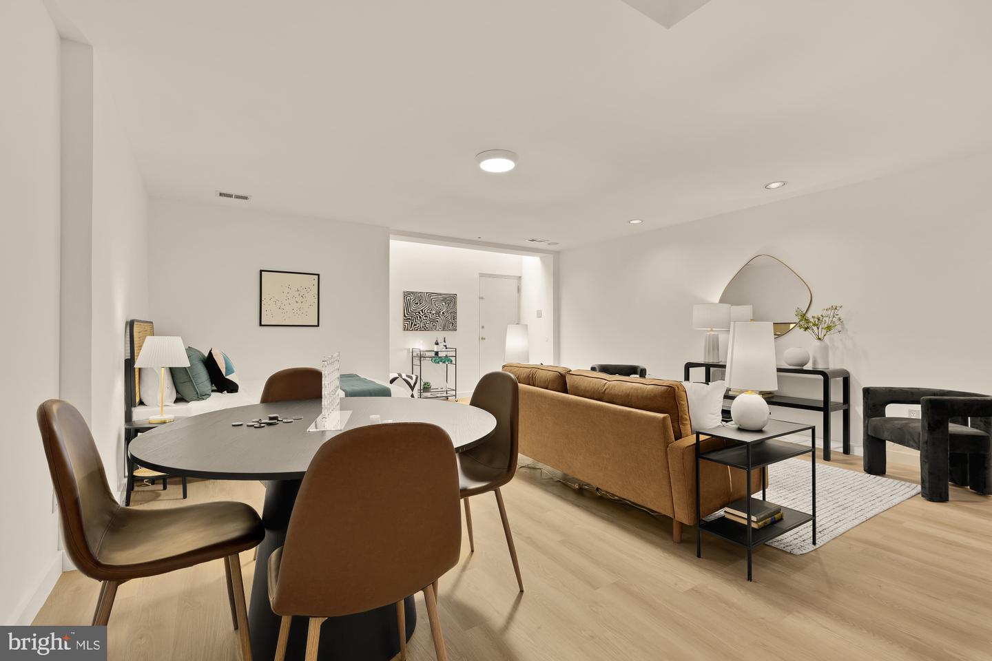 3499 17TH ST NW #1, WASHINGTON, District Of Columbia 20010, 3 Bedrooms Bedrooms, ,3 BathroomsBathrooms,Residential,For sale,3499 17TH ST NW #1,DCDC2224256 MLS # DCDC2224256