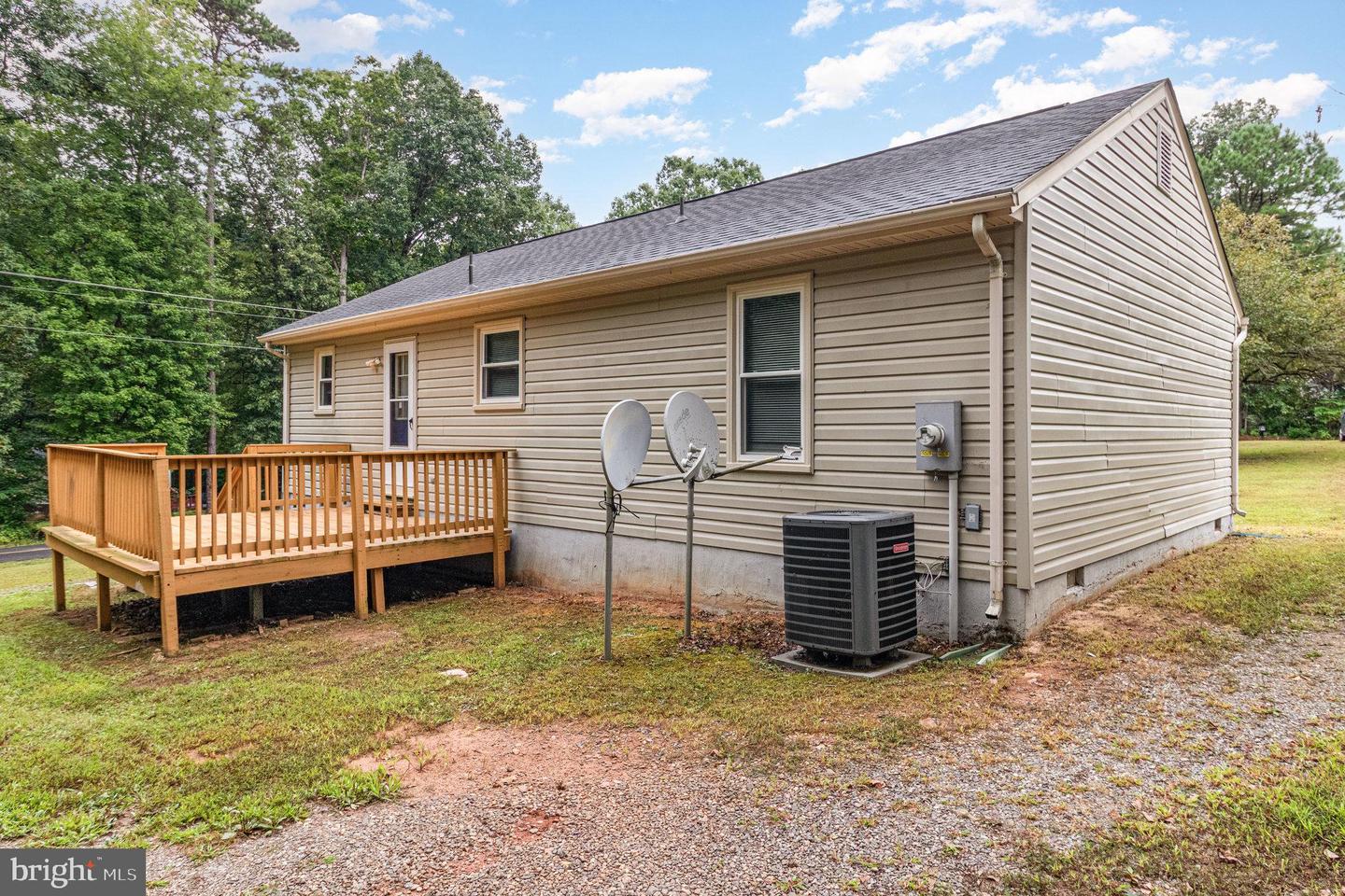 229 ESTATE DR, RUTHER GLEN, Virginia 22546, 3 Bedrooms Bedrooms, ,2 BathroomsBathrooms,Residential,For sale,229 ESTATE DR,VACV2008898 MLS # VACV2008898