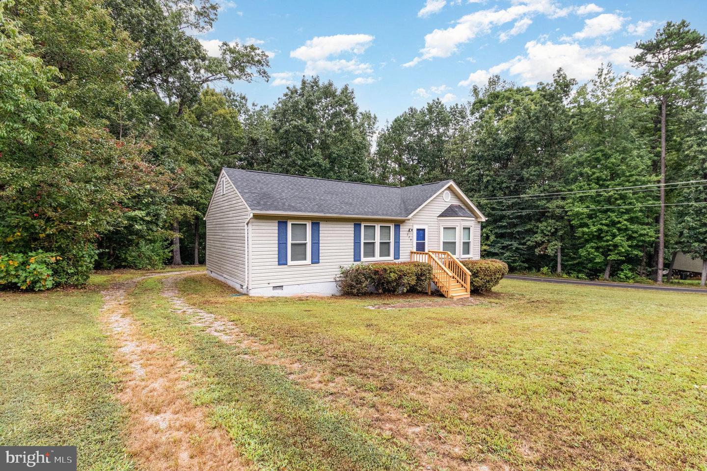 229 ESTATE DR, RUTHER GLEN, Virginia 22546, 3 Bedrooms Bedrooms, ,2 BathroomsBathrooms,Residential,For sale,229 ESTATE DR,VACV2008898 MLS # VACV2008898