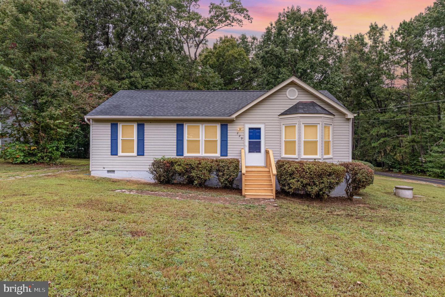 229 ESTATE DR, RUTHER GLEN, Virginia 22546, 3 Bedrooms Bedrooms, ,2 BathroomsBathrooms,Residential,For sale,229 ESTATE DR,VACV2008898 MLS # VACV2008898