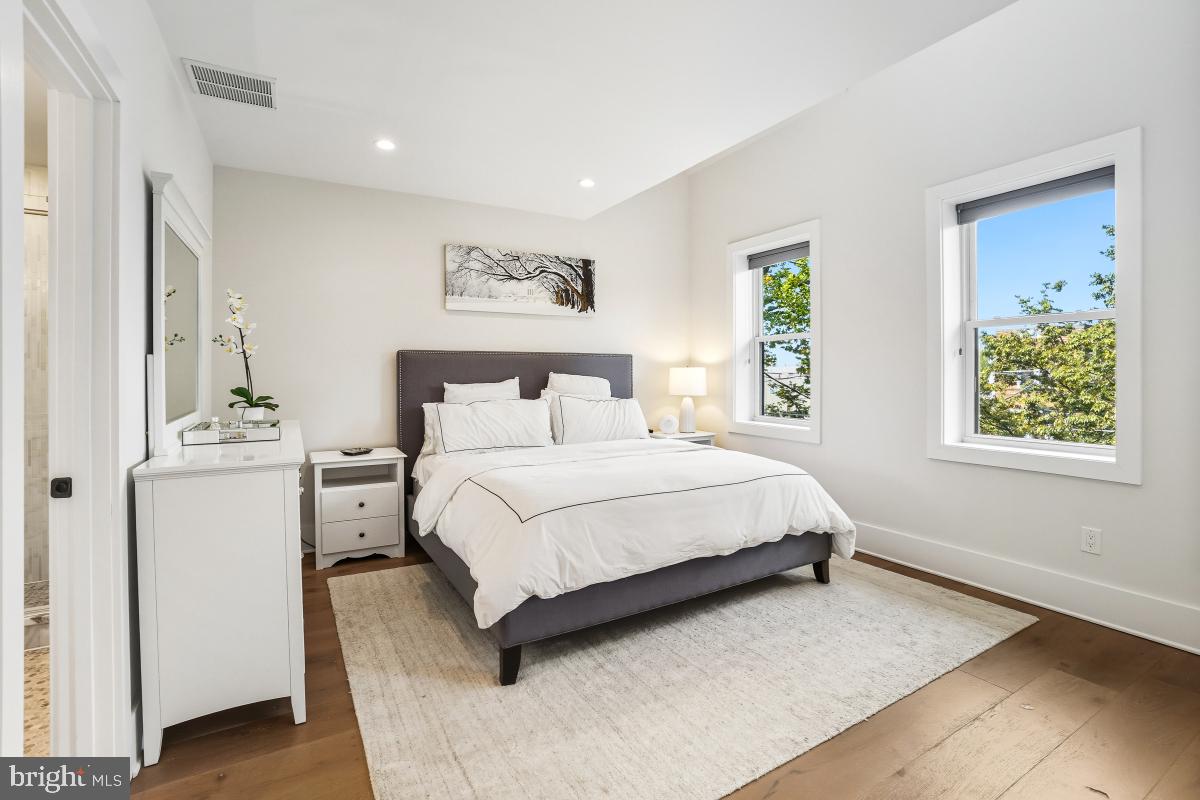 714 DECATUR ST NW, WASHINGTON, District Of Columbia 20011, 4 Bedrooms Bedrooms, 8 Rooms Rooms,3 BathroomsBathrooms,Residential,For sale,714 DECATUR ST NW,DCDC2224264 MLS # DCDC2224264