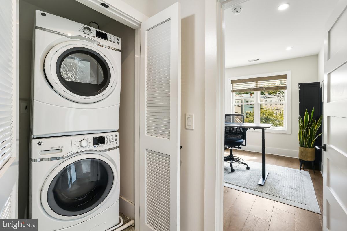 714 DECATUR ST NW, WASHINGTON, District Of Columbia 20011, 4 Bedrooms Bedrooms, 8 Rooms Rooms,3 BathroomsBathrooms,Residential,For sale,714 DECATUR ST NW,DCDC2224264 MLS # DCDC2224264