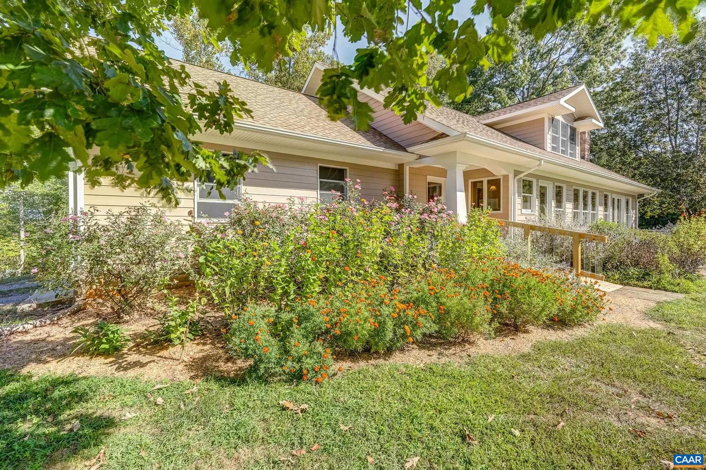 324 LONGSHOT LN, ROCHELLE, Virginia 22738, 3 Bedrooms Bedrooms, ,3 BathroomsBathrooms,Residential,For sale,324 LONGSHOT LN,669401 MLS # 669401