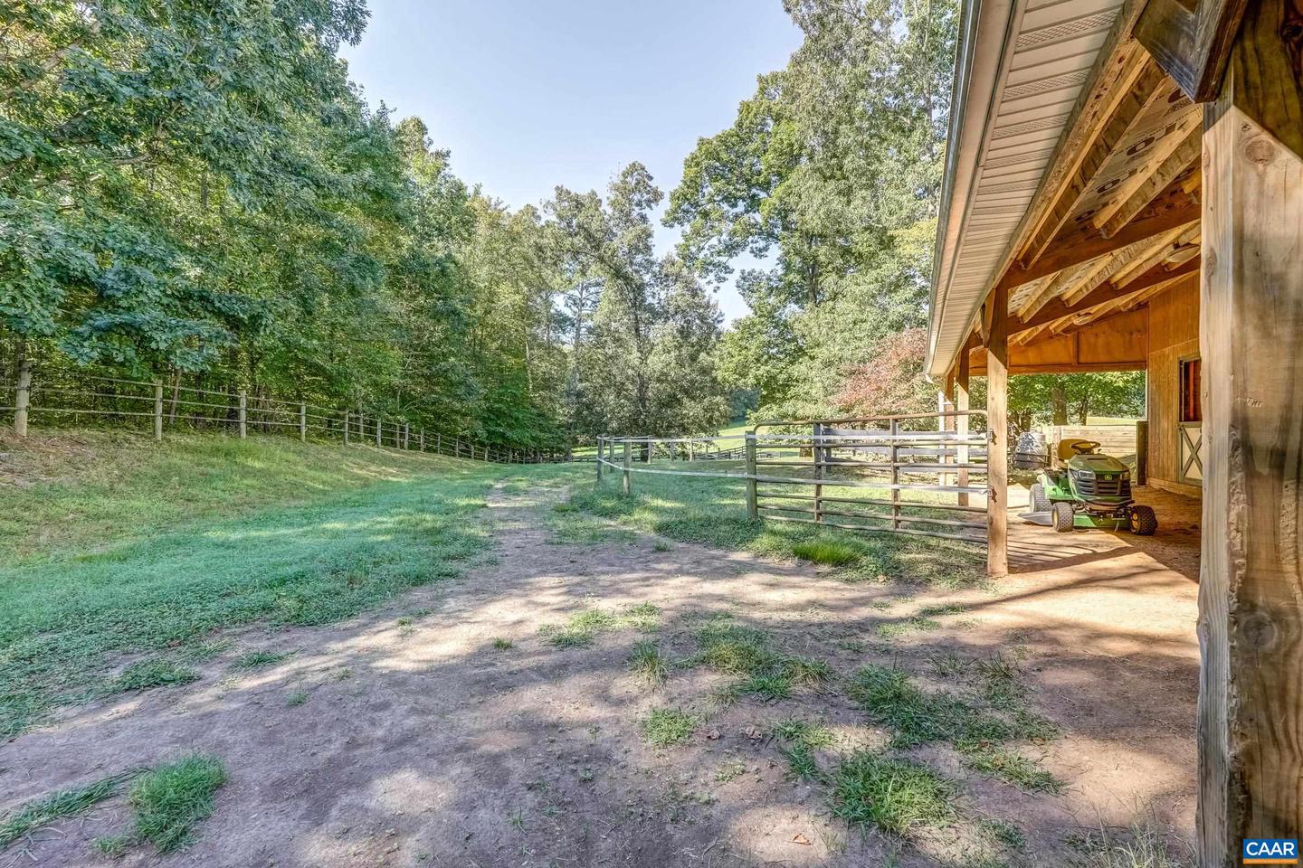 324 LONGSHOT LN, ROCHELLE, Virginia 22738, 3 Bedrooms Bedrooms, ,3 BathroomsBathrooms,Residential,For sale,324 LONGSHOT LN,669401 MLS # 669401