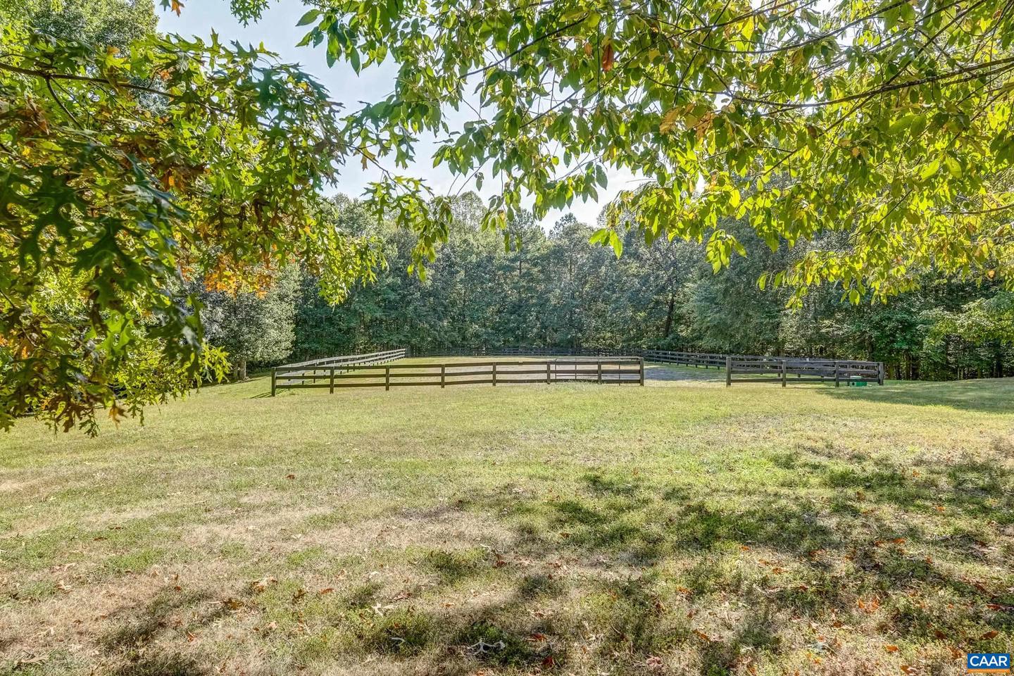 324 LONGSHOT LN, ROCHELLE, Virginia 22738, 3 Bedrooms Bedrooms, ,3 BathroomsBathrooms,Residential,For sale,324 LONGSHOT LN,669401 MLS # 669401