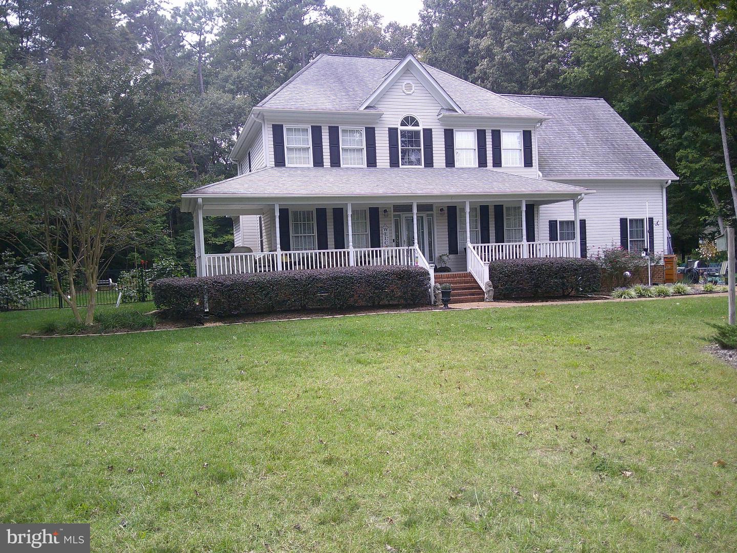 3346 HICKORY FORK RD, GLOUCESTER, Virginia 23061, 4 Bedrooms Bedrooms, ,2 BathroomsBathrooms,Residential,For sale,3346 HICKORY FORK RD,VAGV2000162 MLS # VAGV2000162