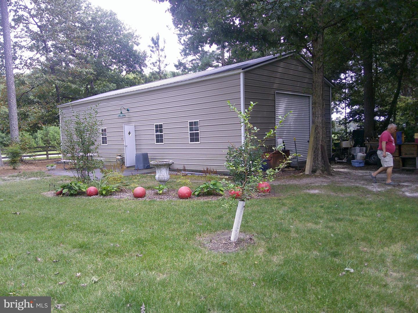 3346 HICKORY FORK RD, GLOUCESTER, Virginia 23061, 4 Bedrooms Bedrooms, ,2 BathroomsBathrooms,Residential,For sale,3346 HICKORY FORK RD,VAGV2000162 MLS # VAGV2000162
