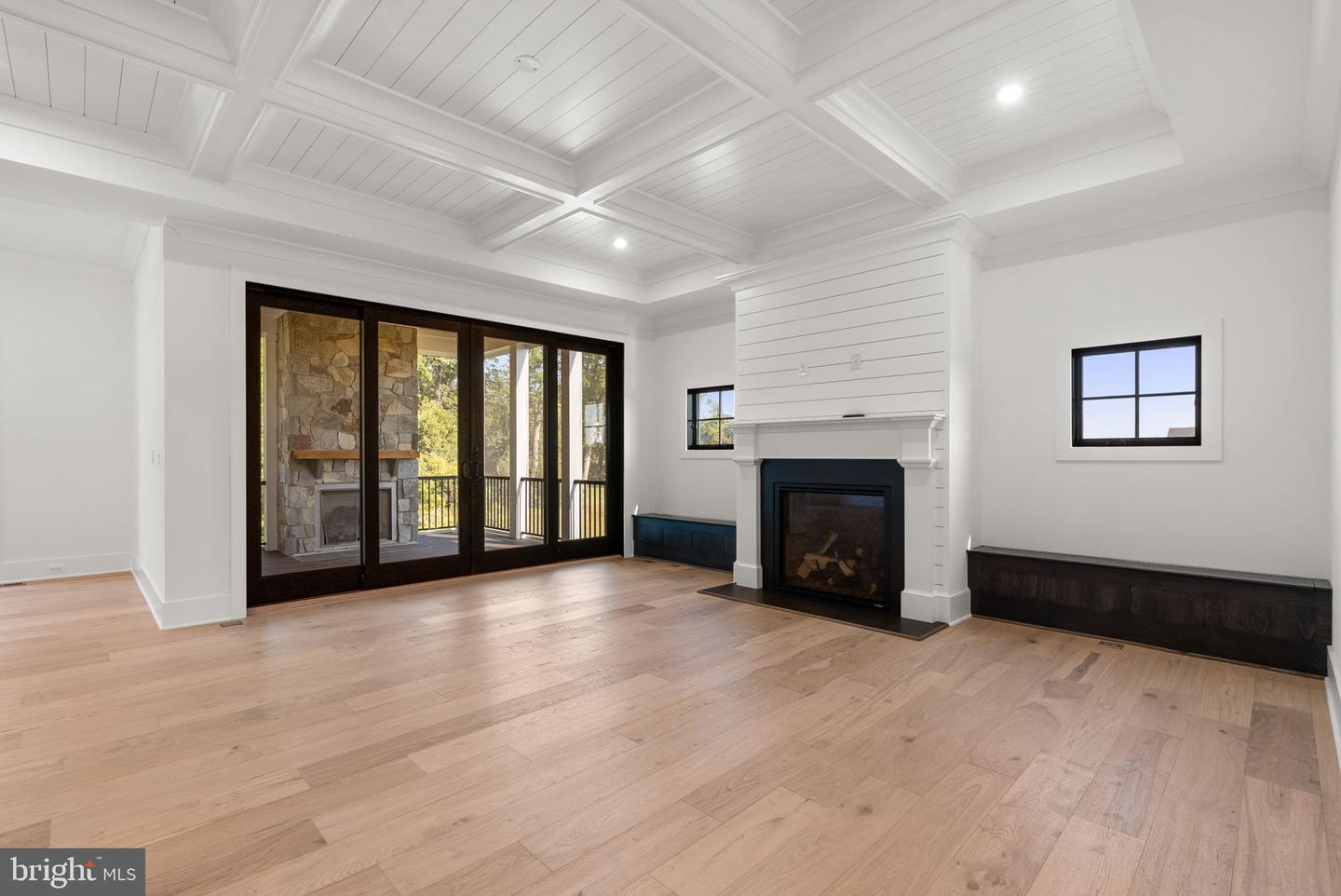 38652 JOHN WOLFORD RD, WATERFORD, Virginia 20197, 5 Bedrooms Bedrooms, ,5 BathroomsBathrooms,Residential,For sale,38652 JOHN WOLFORD RD,VALO2107704 MLS # VALO2107704