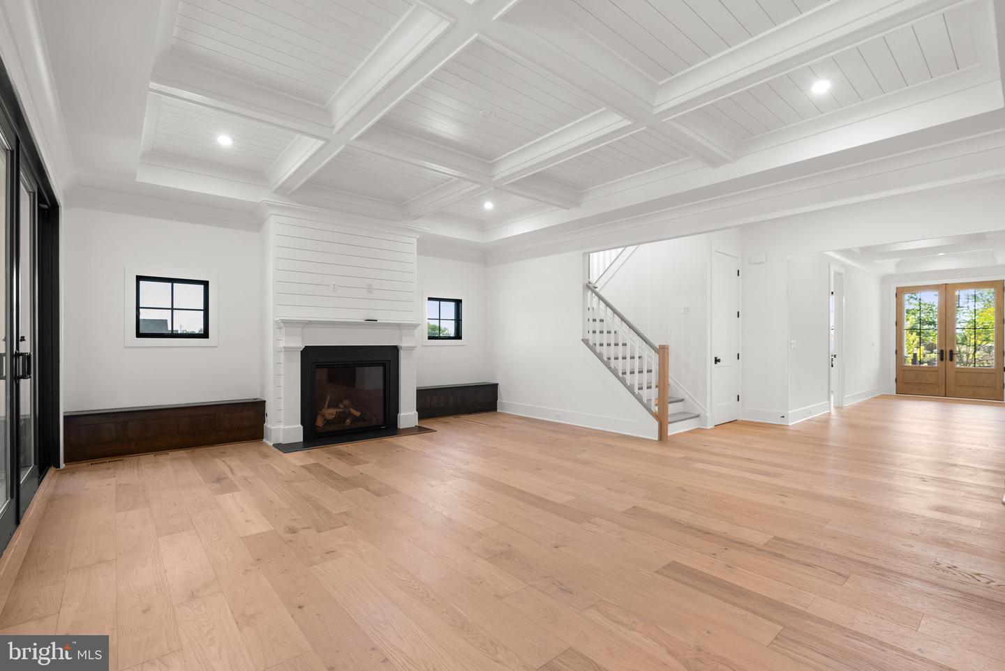 38652 JOHN WOLFORD RD, WATERFORD, Virginia 20197, 5 Bedrooms Bedrooms, ,5 BathroomsBathrooms,Residential,For sale,38652 JOHN WOLFORD RD,VALO2107704 MLS # VALO2107704