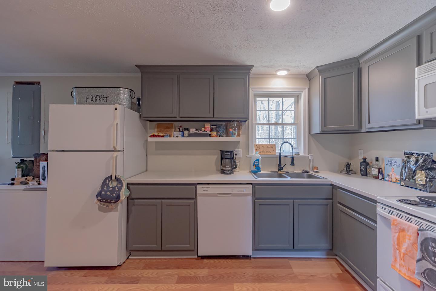 950 APPLE GROVE RD, MINERAL, Virginia 23117, 3 Bedrooms Bedrooms, ,2 BathroomsBathrooms,Residential,For sale,950 APPLE GROVE RD,VALA2008654 MLS # VALA2008654