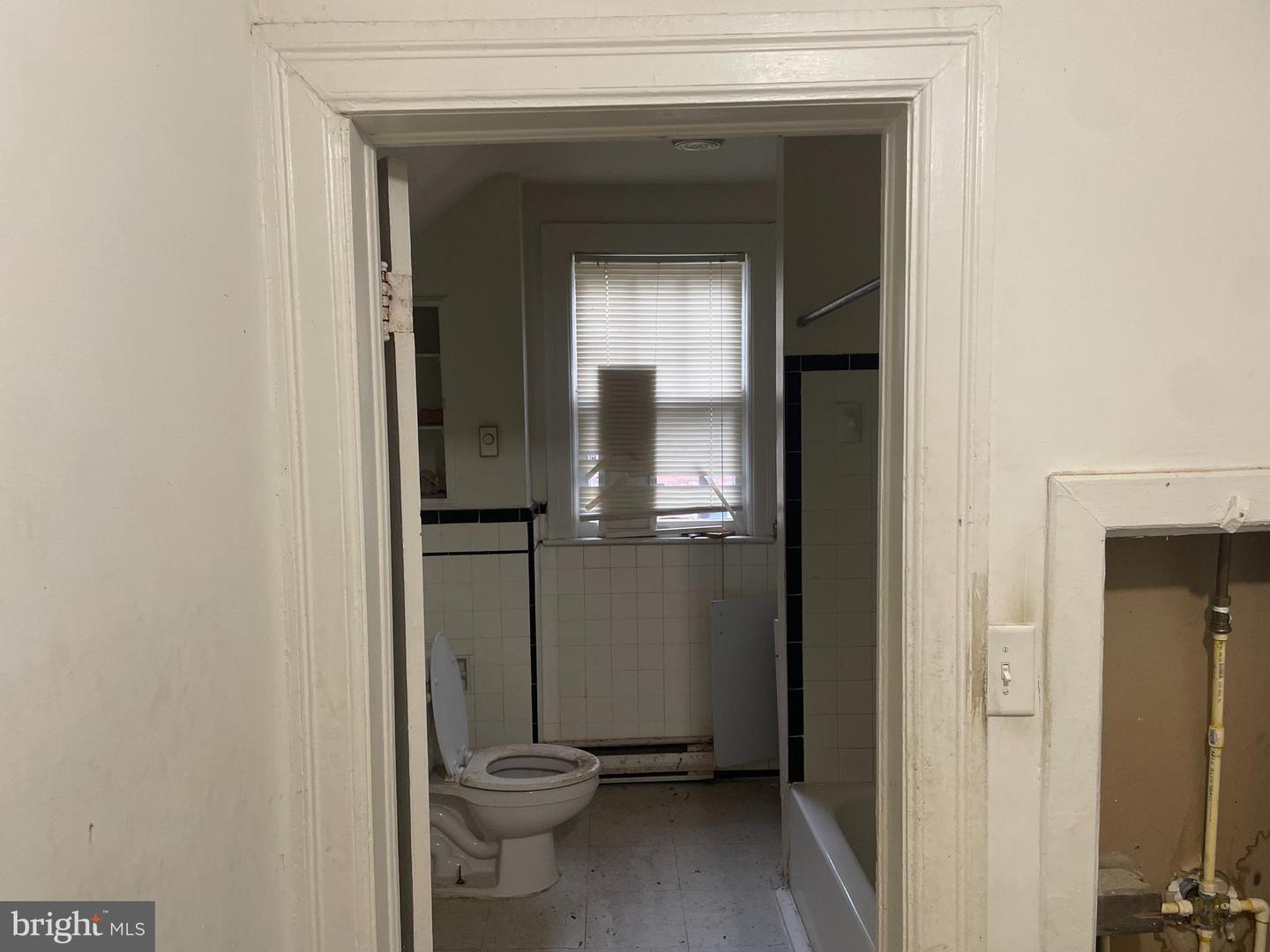 4336 SOUTHERN AVE SE, WASHINGTON, District Of Columbia 20019, 3 Bedrooms Bedrooms, ,2 BathroomsBathrooms,Residential,For sale,4336 SOUTHERN AVE SE,DCDC2224294 MLS # DCDC2224294