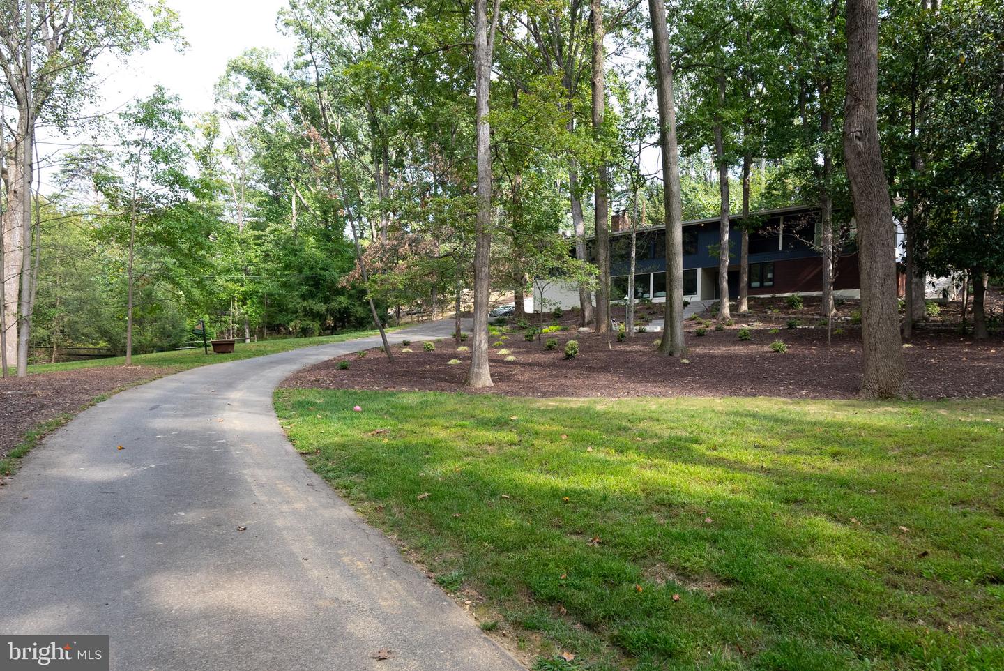 1335 N PEGRAM ST N, ALEXANDRIA, Virginia 22304, 5 Bedrooms Bedrooms, ,5 BathroomsBathrooms,Residential,For sale,1335 N PEGRAM ST N,VAAX2050228 MLS # VAAX2050228