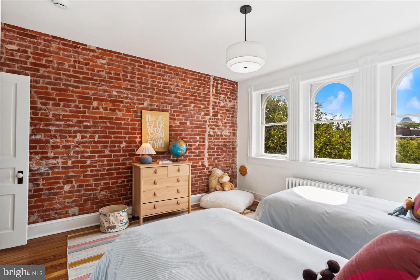 314 NORTH CAROLINA AVE SE, WASHINGTON, District Of Columbia 20003, 4 Bedrooms Bedrooms, ,3 BathroomsBathrooms,Residential,For sale,314 NORTH CAROLINA AVE SE,DCDC2224378 MLS # DCDC2224378