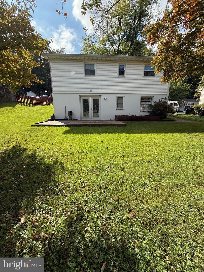 4228 HOFFMAN DR, WOODBRIDGE, Virginia 22193, 3 Bedrooms Bedrooms, ,2 BathroomsBathrooms,Residential,For sale,4228 HOFFMAN DR,VAPW2104806 MLS # VAPW2104806