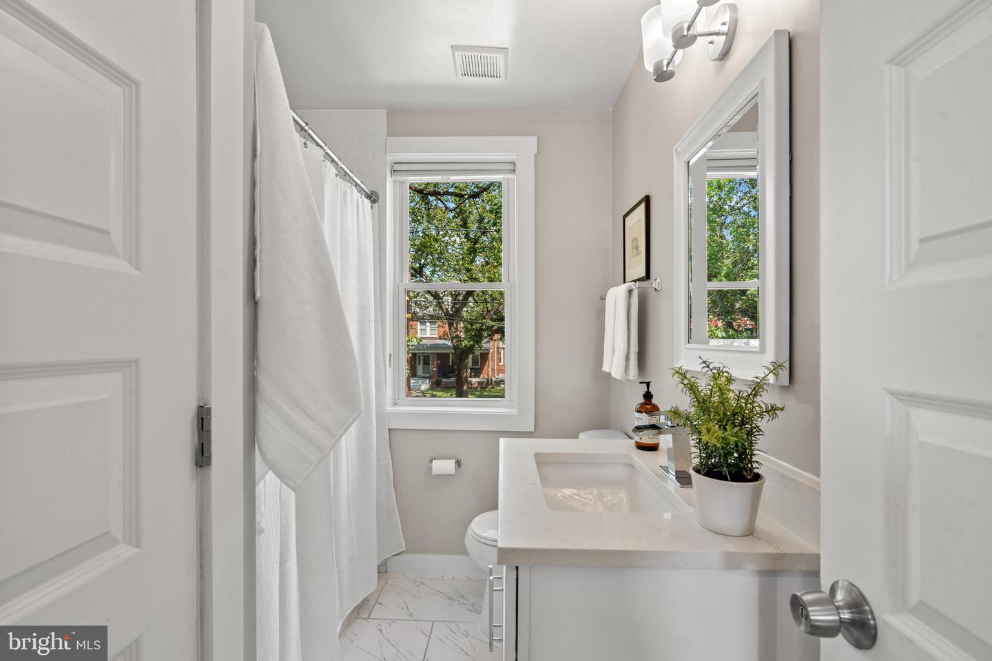 6000 NORTH DAKOTA AVE NW, WASHINGTON, District Of Columbia 20011, 5 Bedrooms Bedrooms, ,3 BathroomsBathrooms,Residential,For sale,6000 NORTH DAKOTA AVE NW,DCDC2224332 MLS # DCDC2224332
