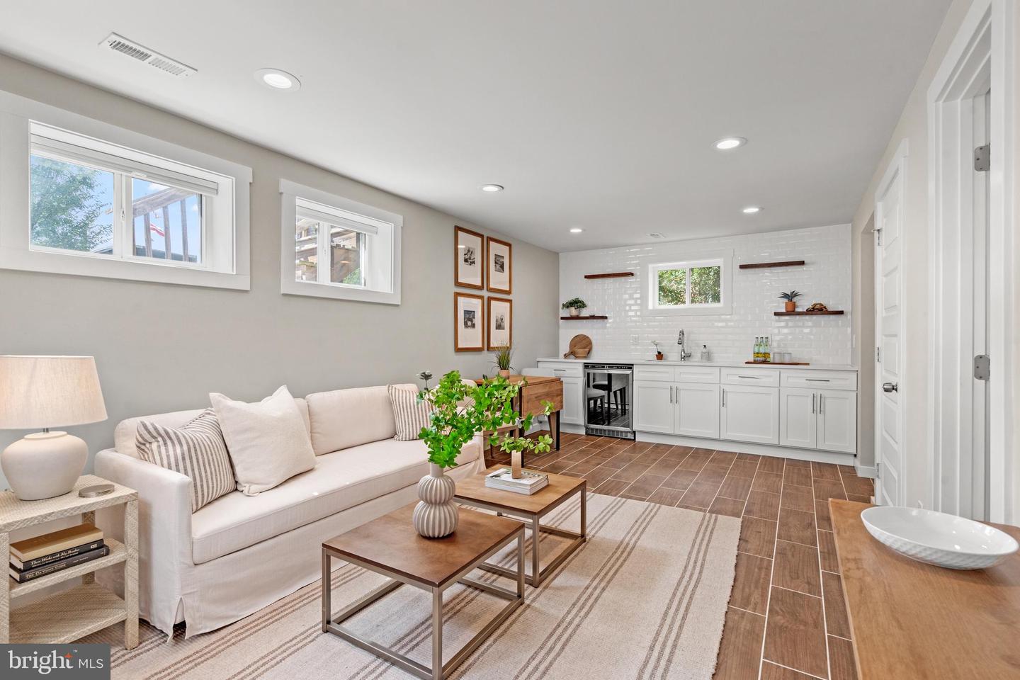 6000 NORTH DAKOTA AVE NW, WASHINGTON, District Of Columbia 20011, 5 Bedrooms Bedrooms, ,3 BathroomsBathrooms,Residential,For sale,6000 NORTH DAKOTA AVE NW,DCDC2224332 MLS # DCDC2224332