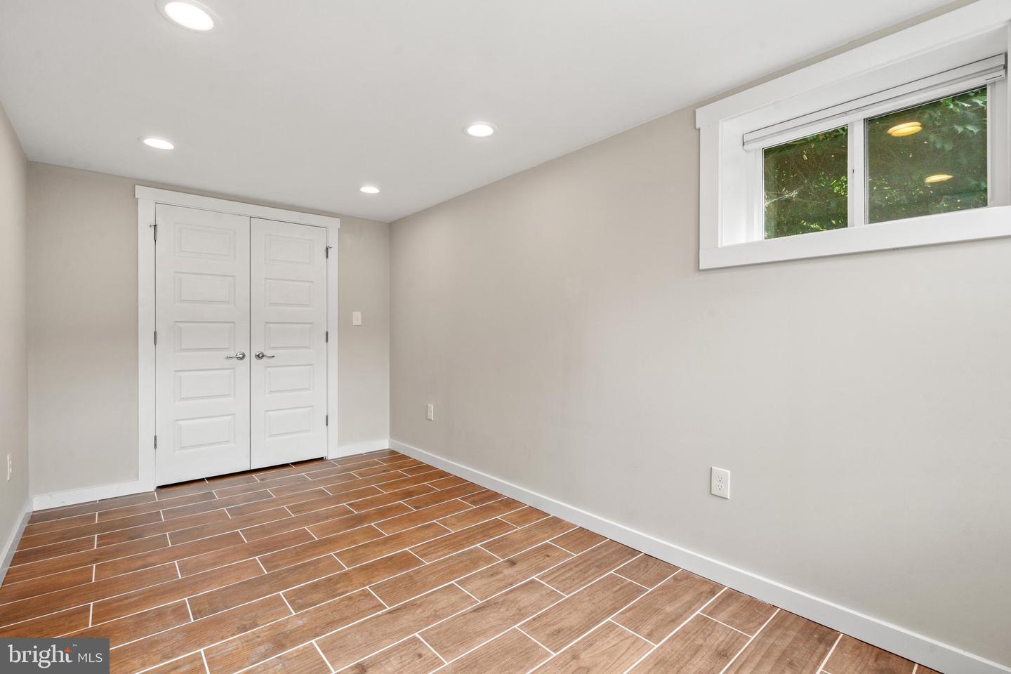 6000 NORTH DAKOTA AVE NW, WASHINGTON, District Of Columbia 20011, 5 Bedrooms Bedrooms, ,3 BathroomsBathrooms,Residential,For sale,6000 NORTH DAKOTA AVE NW,DCDC2224332 MLS # DCDC2224332