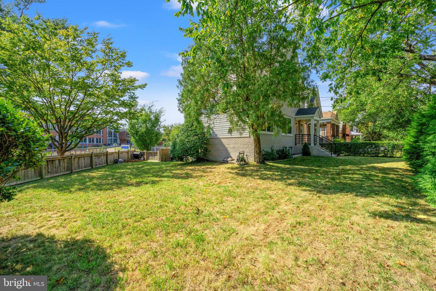 6000 NORTH DAKOTA AVE NW, WASHINGTON, District Of Columbia 20011, 5 Bedrooms Bedrooms, ,3 BathroomsBathrooms,Residential,For sale,6000 NORTH DAKOTA AVE NW,DCDC2224332 MLS # DCDC2224332