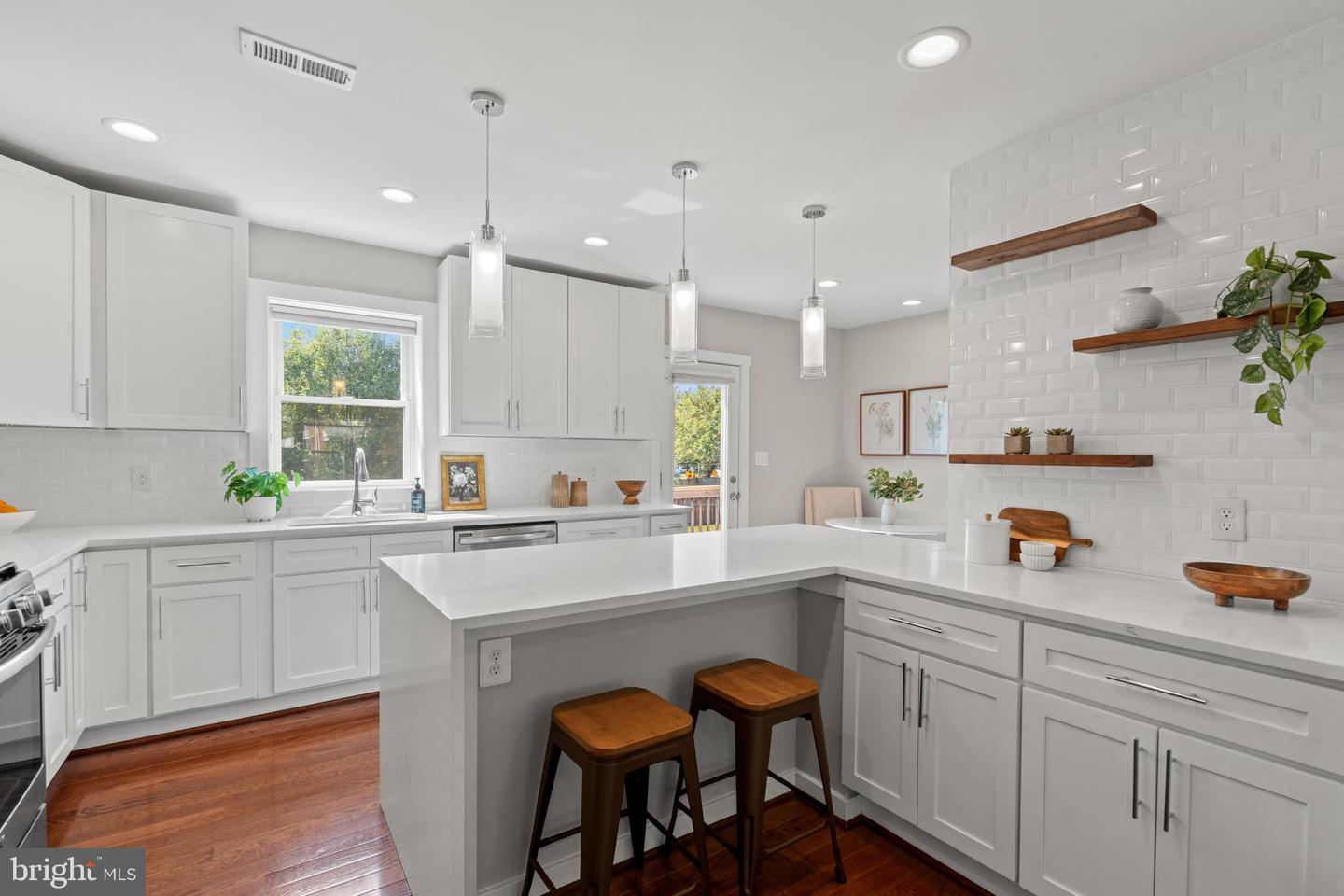 6000 NORTH DAKOTA AVE NW, WASHINGTON, District Of Columbia 20011, 5 Bedrooms Bedrooms, ,3 BathroomsBathrooms,Residential,For sale,6000 NORTH DAKOTA AVE NW,DCDC2224332 MLS # DCDC2224332