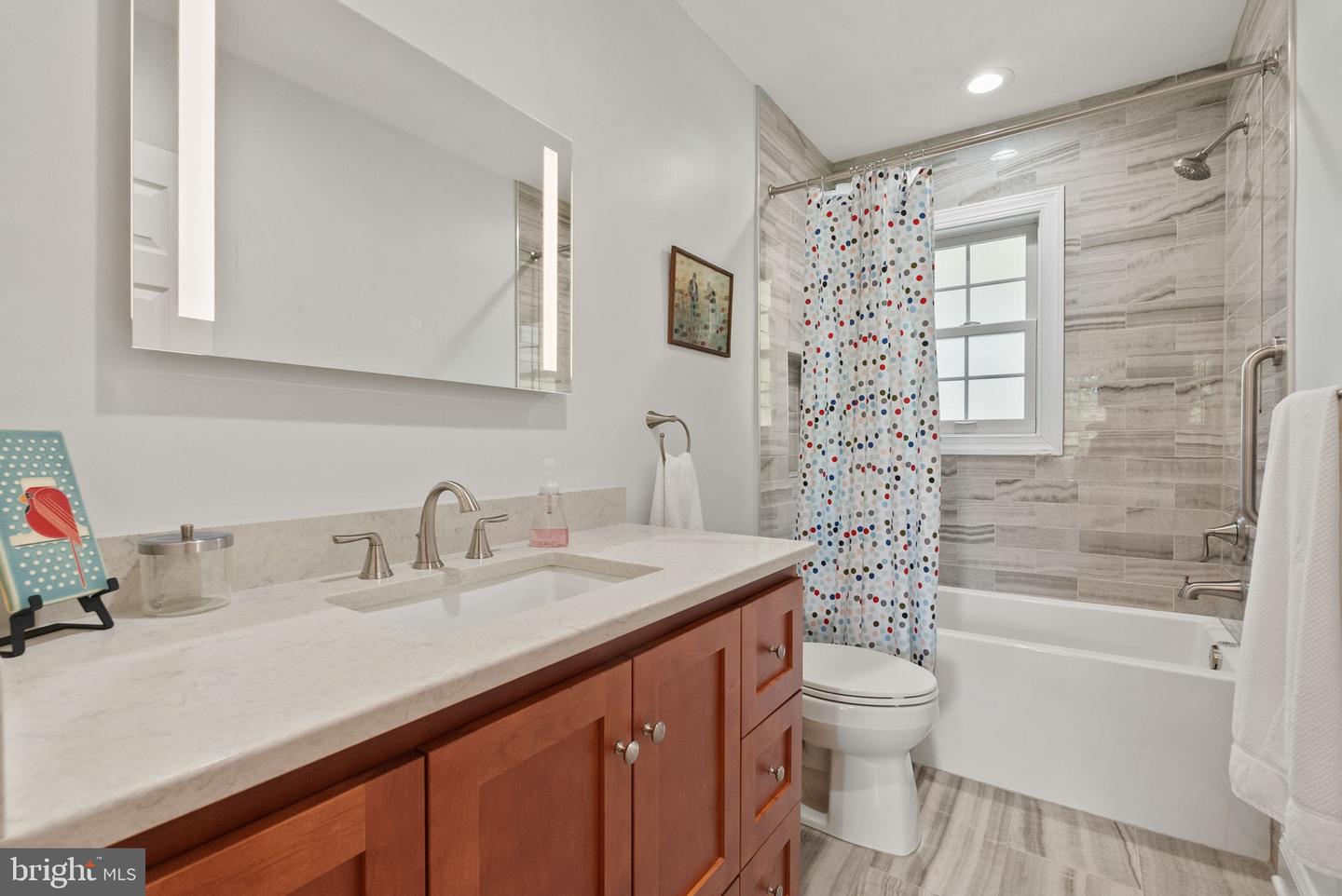 1121 ALLISON ST, ALEXANDRIA, Virginia 22302, 4 Bedrooms Bedrooms, ,3 BathroomsBathrooms,Residential,For sale,1121 ALLISON ST,VAAX2050254 MLS # VAAX2050254