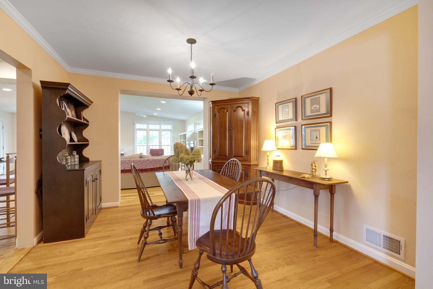 1121 ALLISON ST, ALEXANDRIA, Virginia 22302, 4 Bedrooms Bedrooms, ,3 BathroomsBathrooms,Residential,For sale,1121 ALLISON ST,VAAX2050254 MLS # VAAX2050254