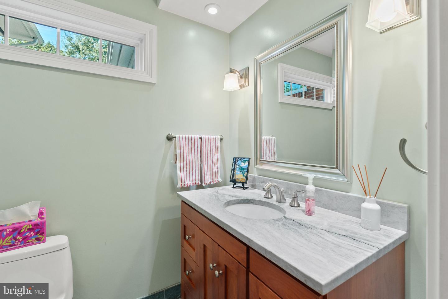 1121 ALLISON ST, ALEXANDRIA, Virginia 22302, 4 Bedrooms Bedrooms, ,3 BathroomsBathrooms,Residential,For sale,1121 ALLISON ST,VAAX2050254 MLS # VAAX2050254