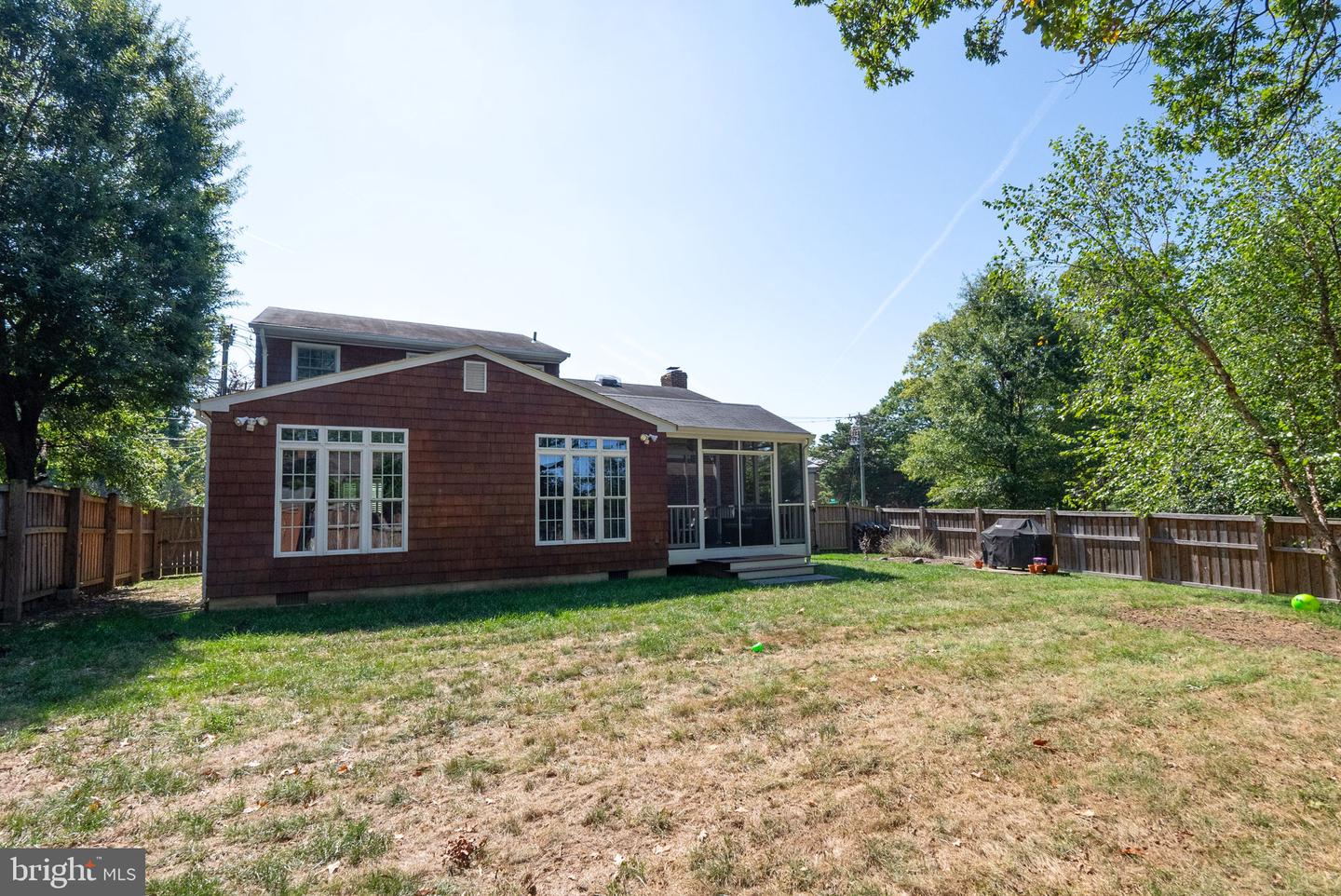 1121 ALLISON ST, ALEXANDRIA, Virginia 22302, 4 Bedrooms Bedrooms, ,3 BathroomsBathrooms,Residential,For sale,1121 ALLISON ST,VAAX2050254 MLS # VAAX2050254