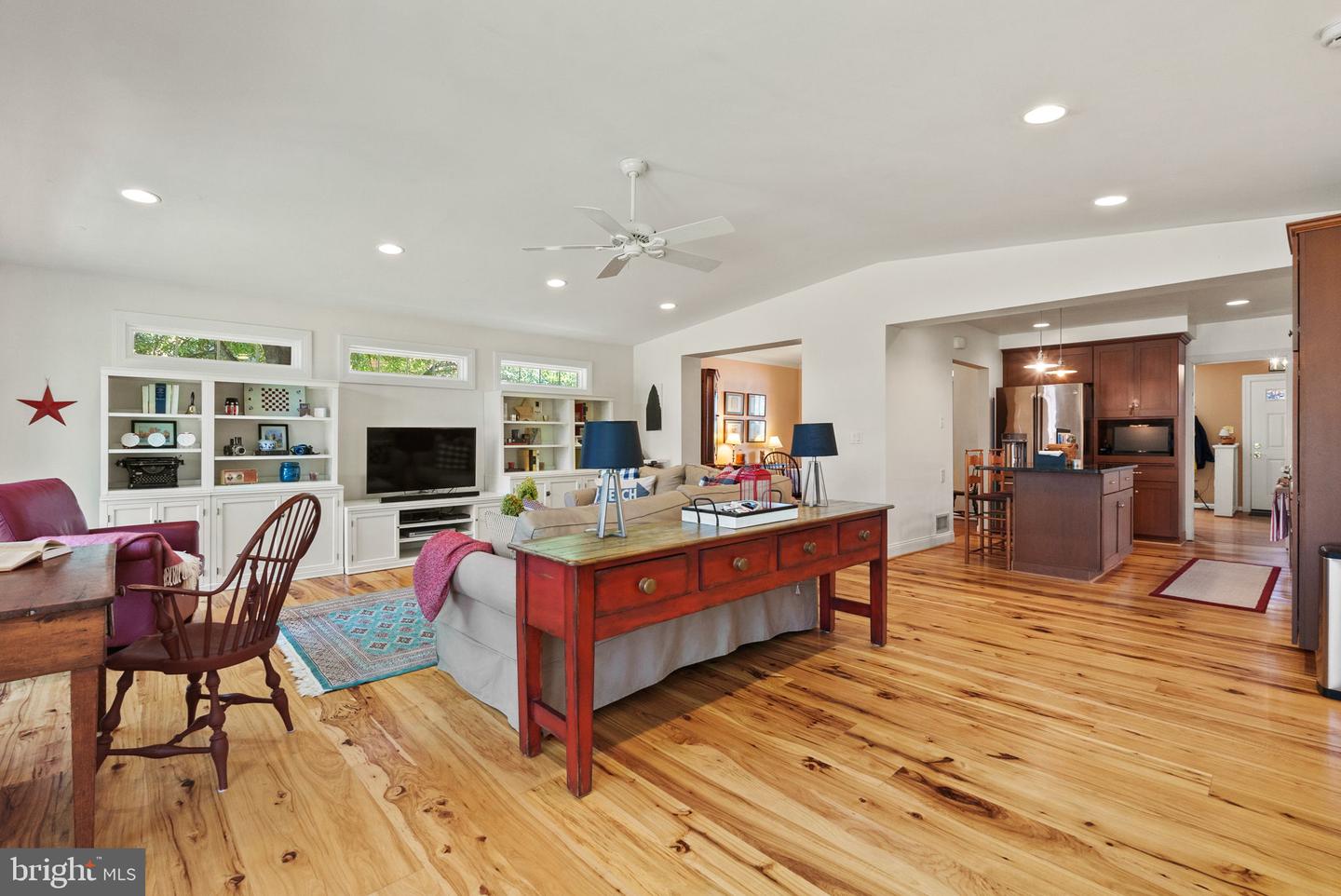 1121 ALLISON ST, ALEXANDRIA, Virginia 22302, 4 Bedrooms Bedrooms, ,3 BathroomsBathrooms,Residential,For sale,1121 ALLISON ST,VAAX2050254 MLS # VAAX2050254