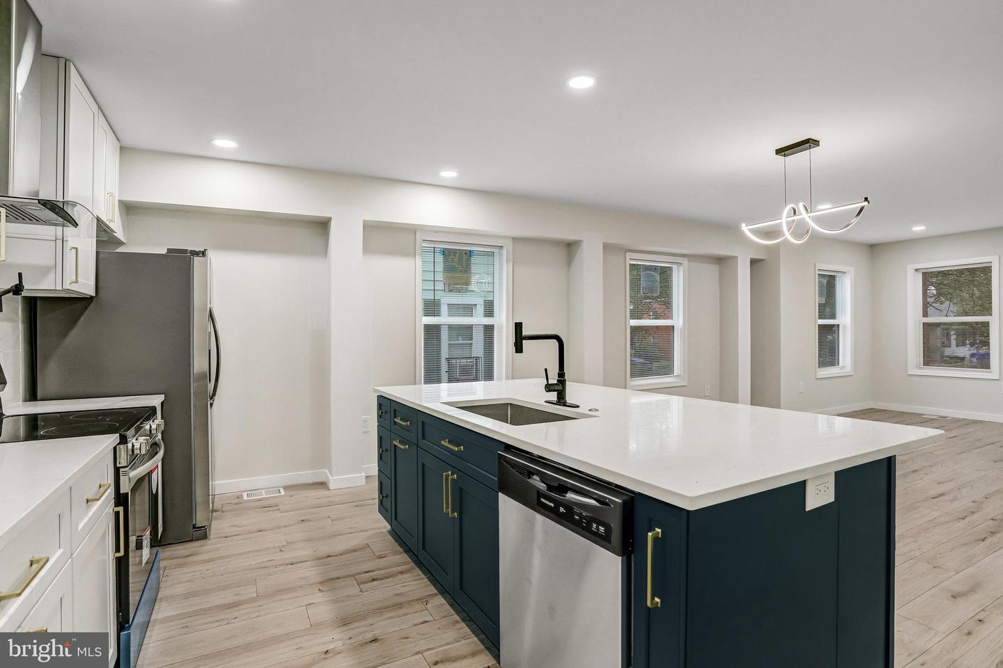 3127 G ST SE, WASHINGTON, District Of Columbia 20019, 4 Bedrooms Bedrooms, 7 Rooms Rooms,3 BathroomsBathrooms,Residential,For sale,3127 G ST SE,DCDC2224428 MLS # DCDC2224428