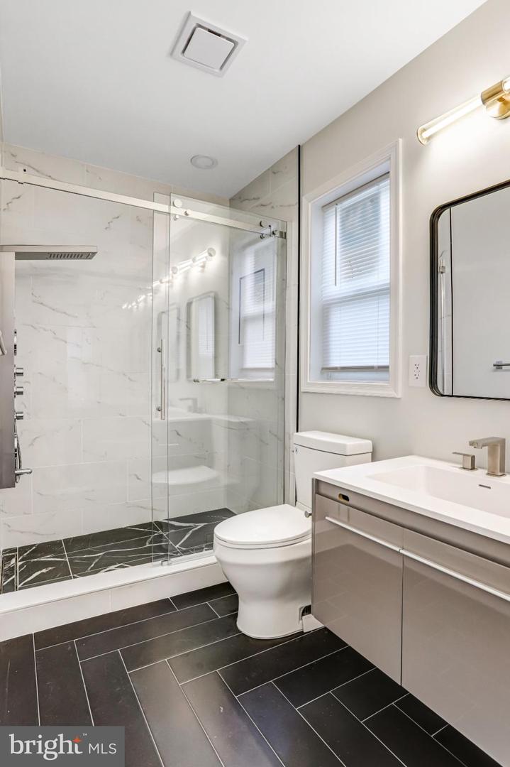 3127 G ST SE, WASHINGTON, District Of Columbia 20019, 4 Bedrooms Bedrooms, 7 Rooms Rooms,3 BathroomsBathrooms,Residential,For sale,3127 G ST SE,DCDC2224428 MLS # DCDC2224428