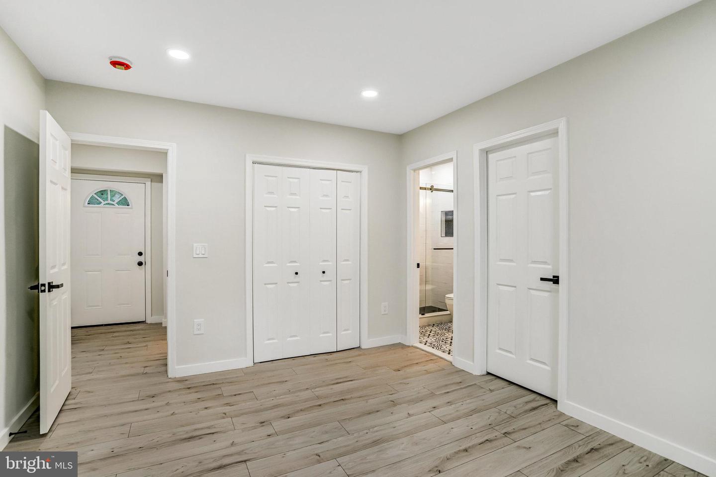 3127 G ST SE, WASHINGTON, District Of Columbia 20019, 4 Bedrooms Bedrooms, 7 Rooms Rooms,3 BathroomsBathrooms,Residential,For sale,3127 G ST SE,DCDC2224428 MLS # DCDC2224428