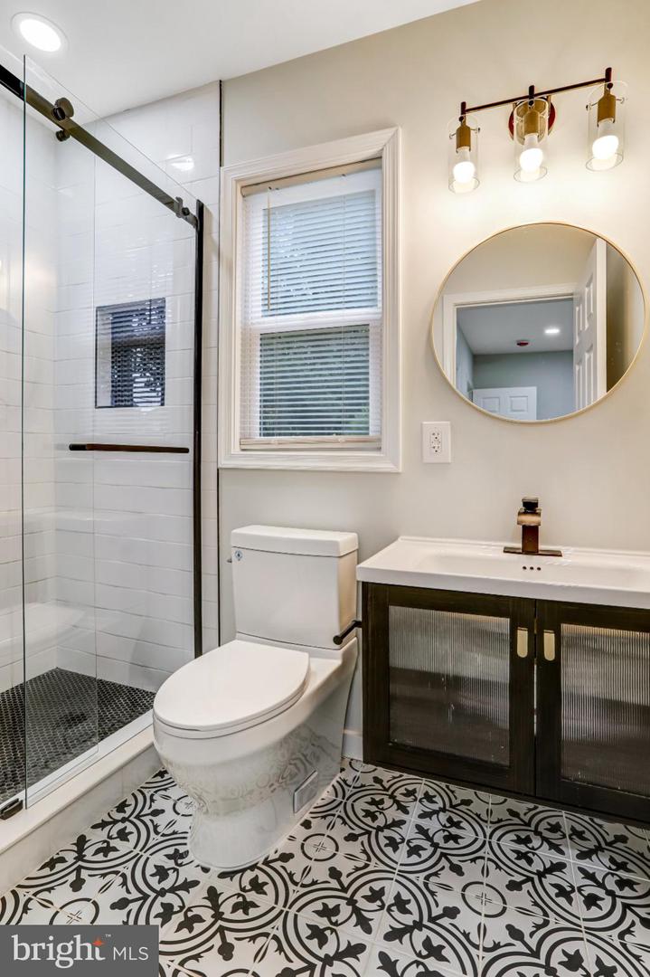 3127 G ST SE, WASHINGTON, District Of Columbia 20019, 4 Bedrooms Bedrooms, 7 Rooms Rooms,3 BathroomsBathrooms,Residential,For sale,3127 G ST SE,DCDC2224428 MLS # DCDC2224428
