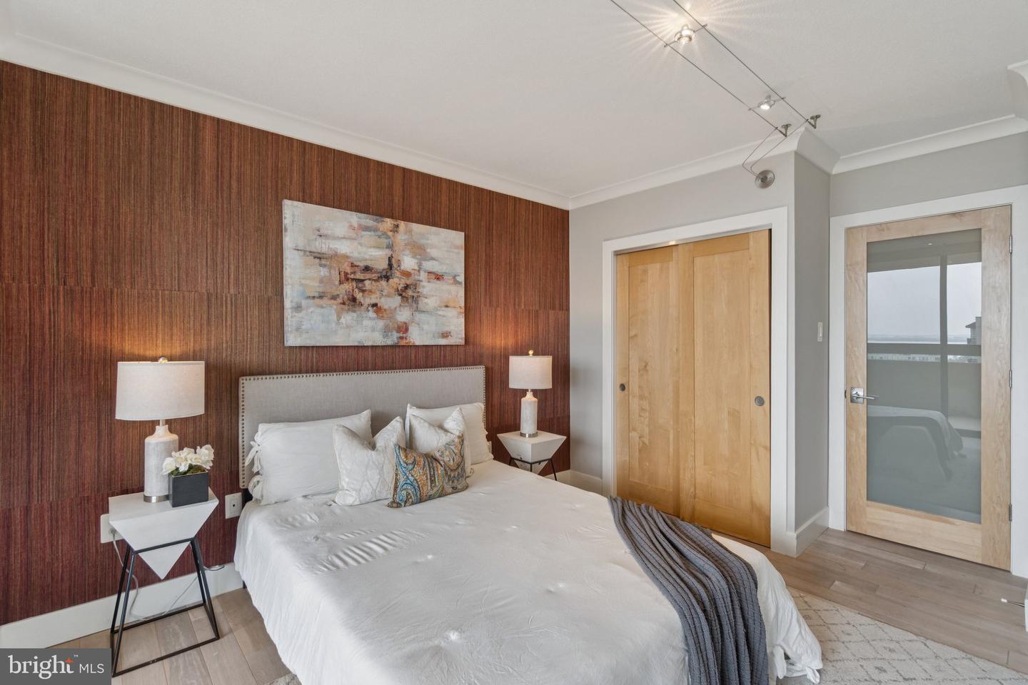 400 MADISON ST #1607, ALEXANDRIA, Virginia 22314, 2 Bedrooms Bedrooms, ,2 BathroomsBathrooms,Residential,For sale,400 MADISON ST #1607,VAAX2050256 MLS # VAAX2050256