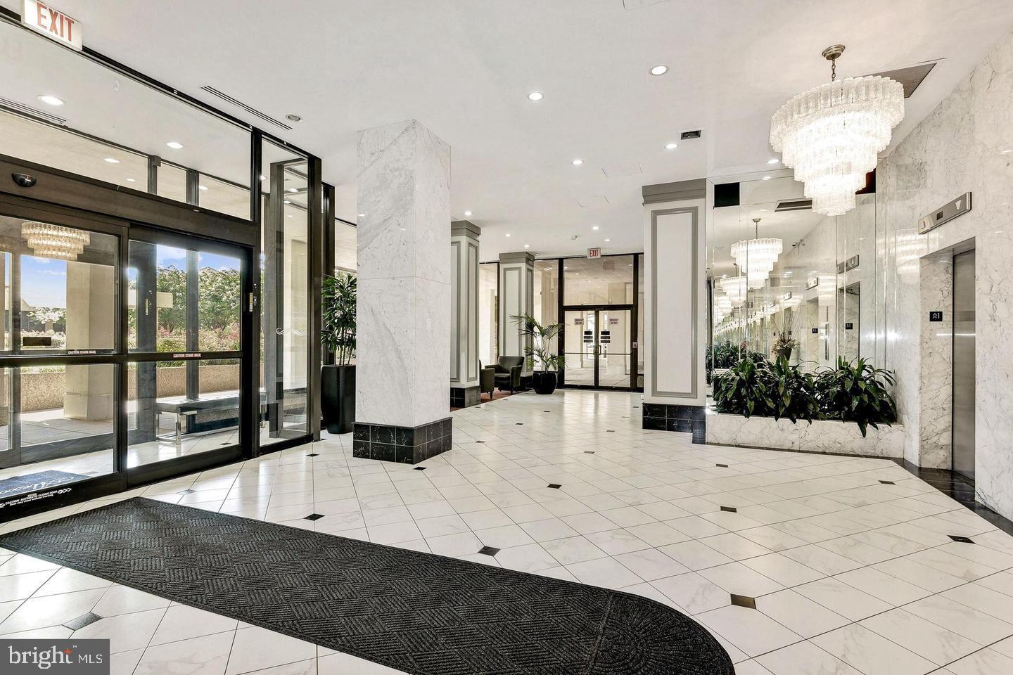 400 MADISON ST #1607, ALEXANDRIA, Virginia 22314, 2 Bedrooms Bedrooms, ,2 BathroomsBathrooms,Residential,For sale,400 MADISON ST #1607,VAAX2050256 MLS # VAAX2050256
