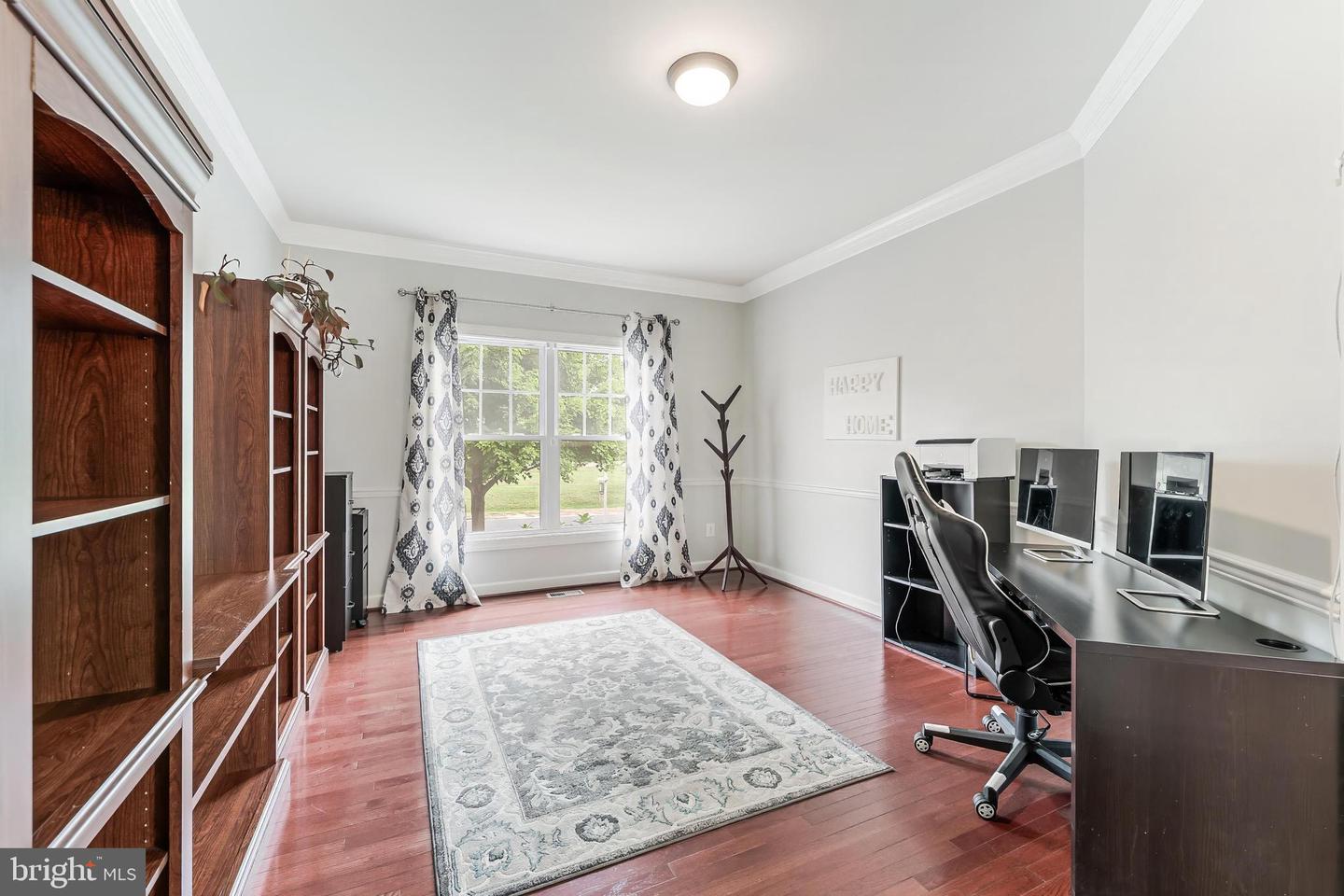 998 RAILROAD AVE, FALLS CHURCH, Virginia 22046, 6 Bedrooms Bedrooms, 18 Rooms Rooms,4 BathroomsBathrooms,Residential,For sale,998 RAILROAD AVE,VAFA2003316 MLS # VAFA2003316