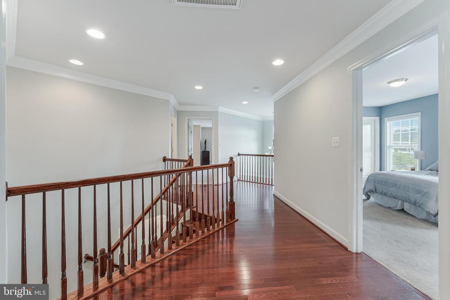 998 RAILROAD AVE, FALLS CHURCH, Virginia 22046, 6 Bedrooms Bedrooms, 18 Rooms Rooms,4 BathroomsBathrooms,Residential,For sale,998 RAILROAD AVE,VAFA2003316 MLS # VAFA2003316