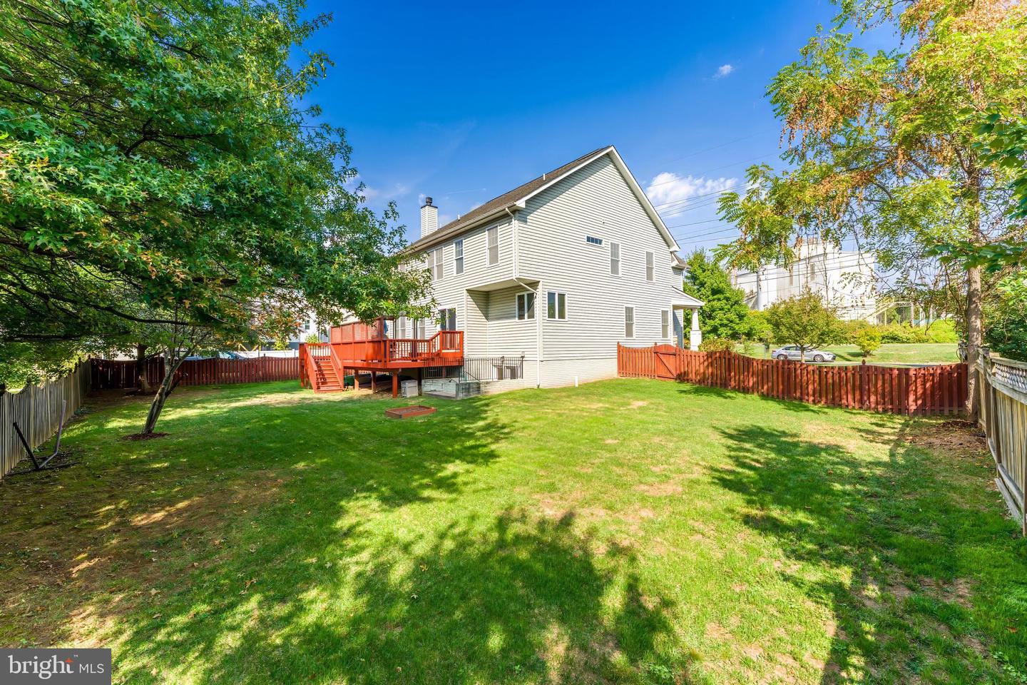 998 RAILROAD AVE, FALLS CHURCH, Virginia 22046, 6 Bedrooms Bedrooms, 18 Rooms Rooms,4 BathroomsBathrooms,Residential,For sale,998 RAILROAD AVE,VAFA2003316 MLS # VAFA2003316