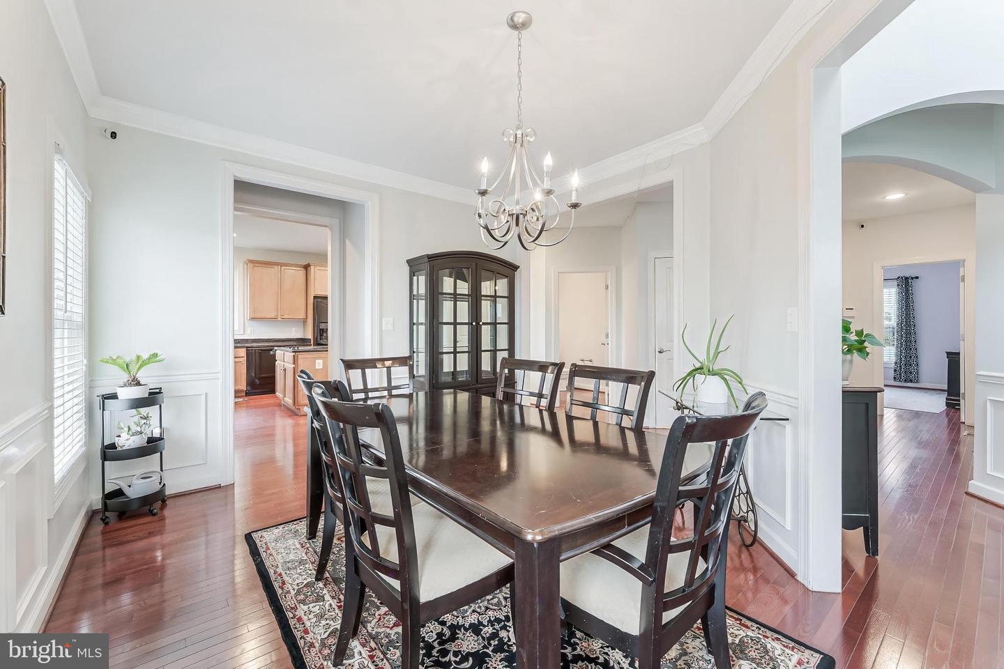 998 RAILROAD AVE, FALLS CHURCH, Virginia 22046, 6 Bedrooms Bedrooms, 18 Rooms Rooms,4 BathroomsBathrooms,Residential,For sale,998 RAILROAD AVE,VAFA2003316 MLS # VAFA2003316