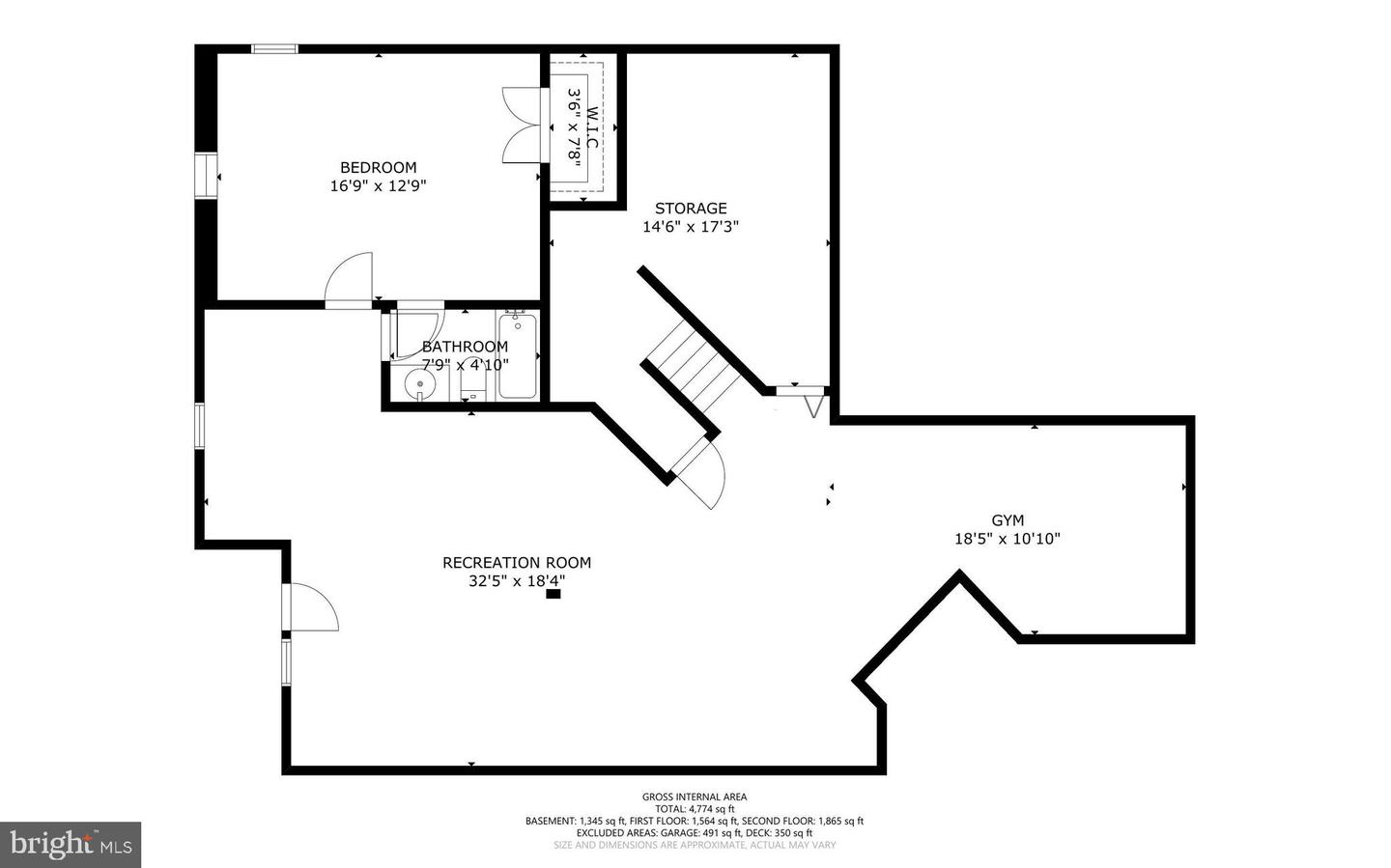 998 RAILROAD AVE, FALLS CHURCH, Virginia 22046, 6 Bedrooms Bedrooms, 18 Rooms Rooms,4 BathroomsBathrooms,Residential,For sale,998 RAILROAD AVE,VAFA2003316 MLS # VAFA2003316