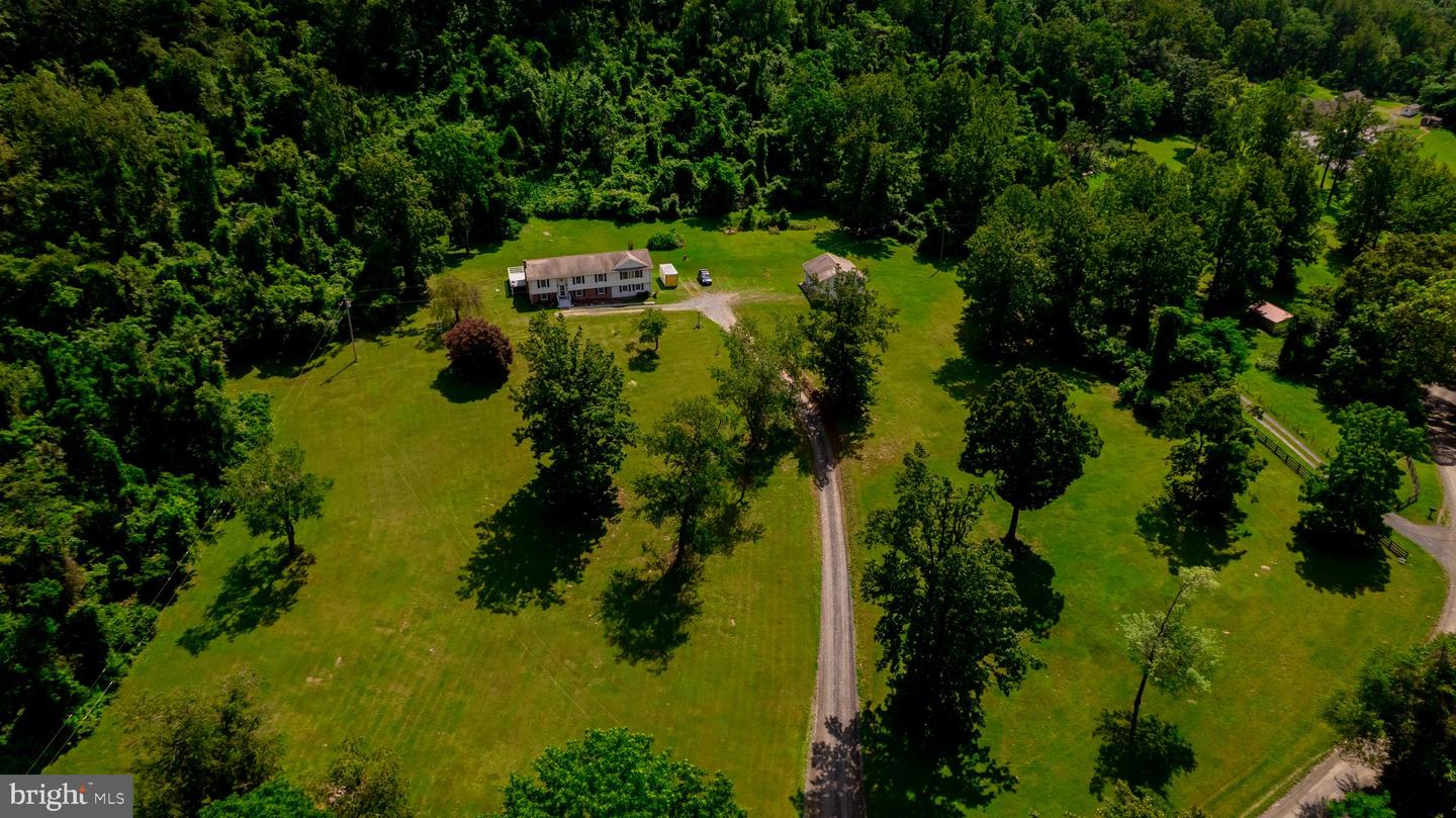 4179 FIERY RUN RD, LINDEN, Virginia 22642, 5 Bedrooms Bedrooms, ,2 BathroomsBathrooms,Residential,For sale,4179 FIERY RUN RD,VAFQ2018488 MLS # VAFQ2018488