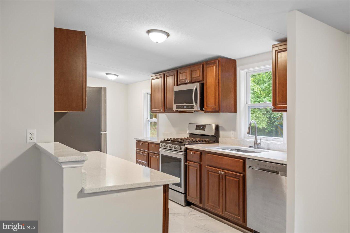 33 NORMAN RD, STAFFORD, Virginia 22554, 3 Bedrooms Bedrooms, 10 Rooms Rooms,2 BathroomsBathrooms,Residential,For sale,33 NORMAN RD,VAST2042972 MLS # VAST2042972