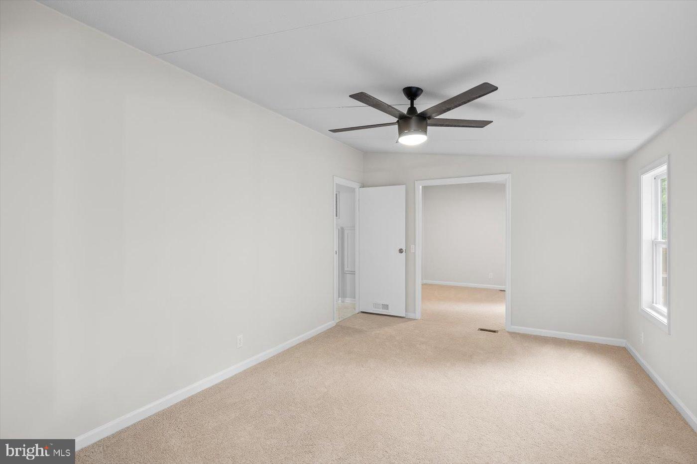 33 NORMAN RD, STAFFORD, Virginia 22554, 3 Bedrooms Bedrooms, 10 Rooms Rooms,2 BathroomsBathrooms,Residential,For sale,33 NORMAN RD,VAST2042972 MLS # VAST2042972