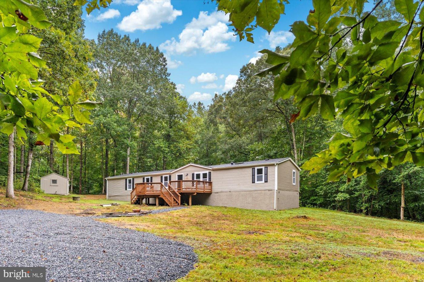 33 NORMAN RD, STAFFORD, Virginia 22554, 3 Bedrooms Bedrooms, 10 Rooms Rooms,2 BathroomsBathrooms,Residential,For sale,33 NORMAN RD,VAST2042972 MLS # VAST2042972