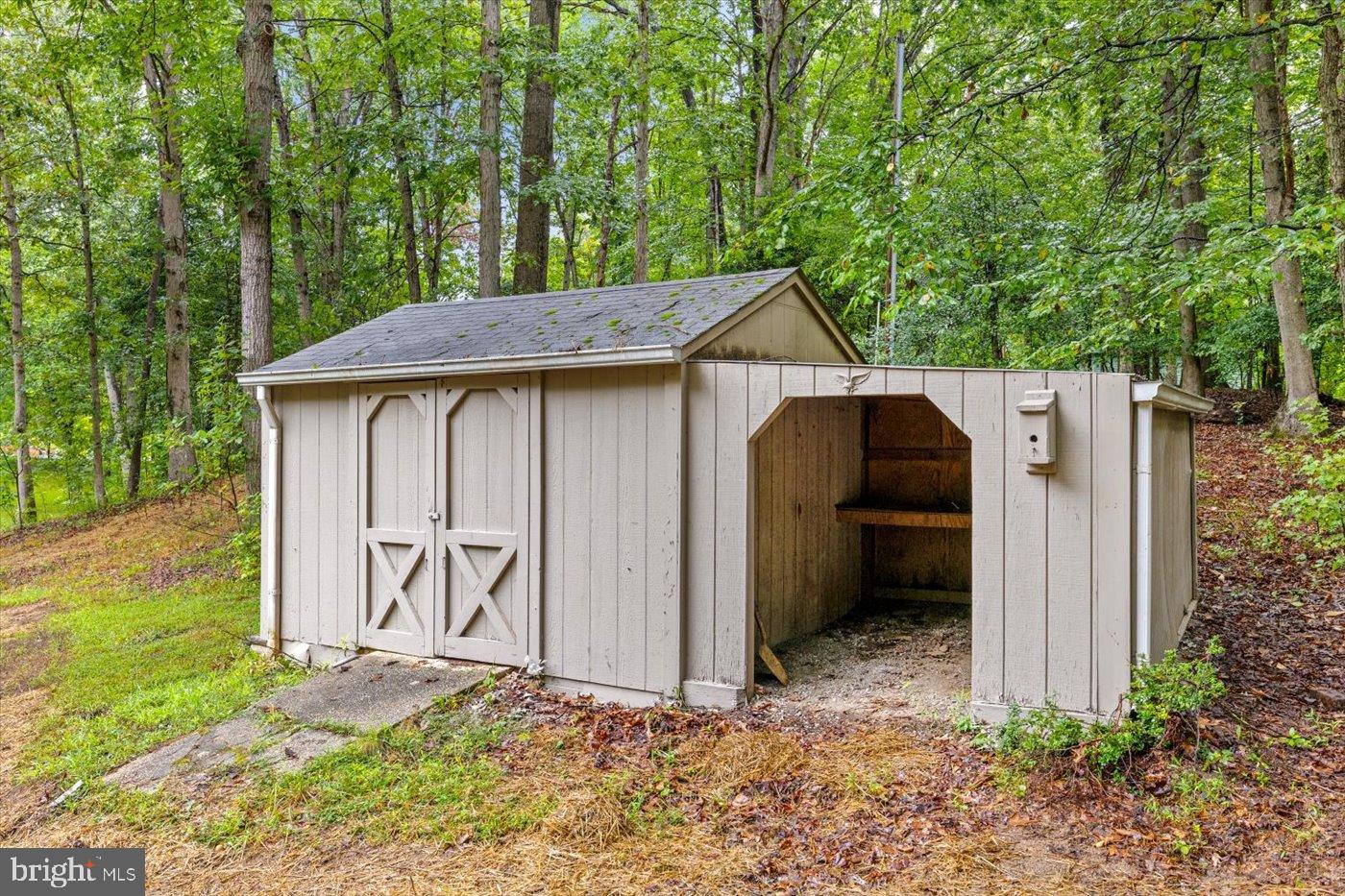 33 NORMAN RD, STAFFORD, Virginia 22554, 3 Bedrooms Bedrooms, 10 Rooms Rooms,2 BathroomsBathrooms,Residential,For sale,33 NORMAN RD,VAST2042972 MLS # VAST2042972