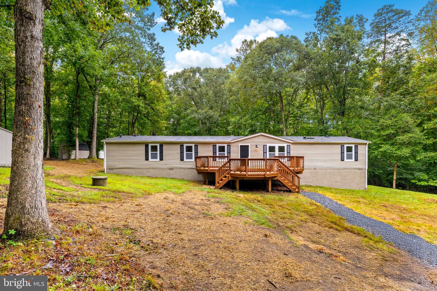 33 NORMAN RD, STAFFORD, Virginia 22554, 3 Bedrooms Bedrooms, 10 Rooms Rooms,2 BathroomsBathrooms,Residential,For sale,33 NORMAN RD,VAST2042972 MLS # VAST2042972