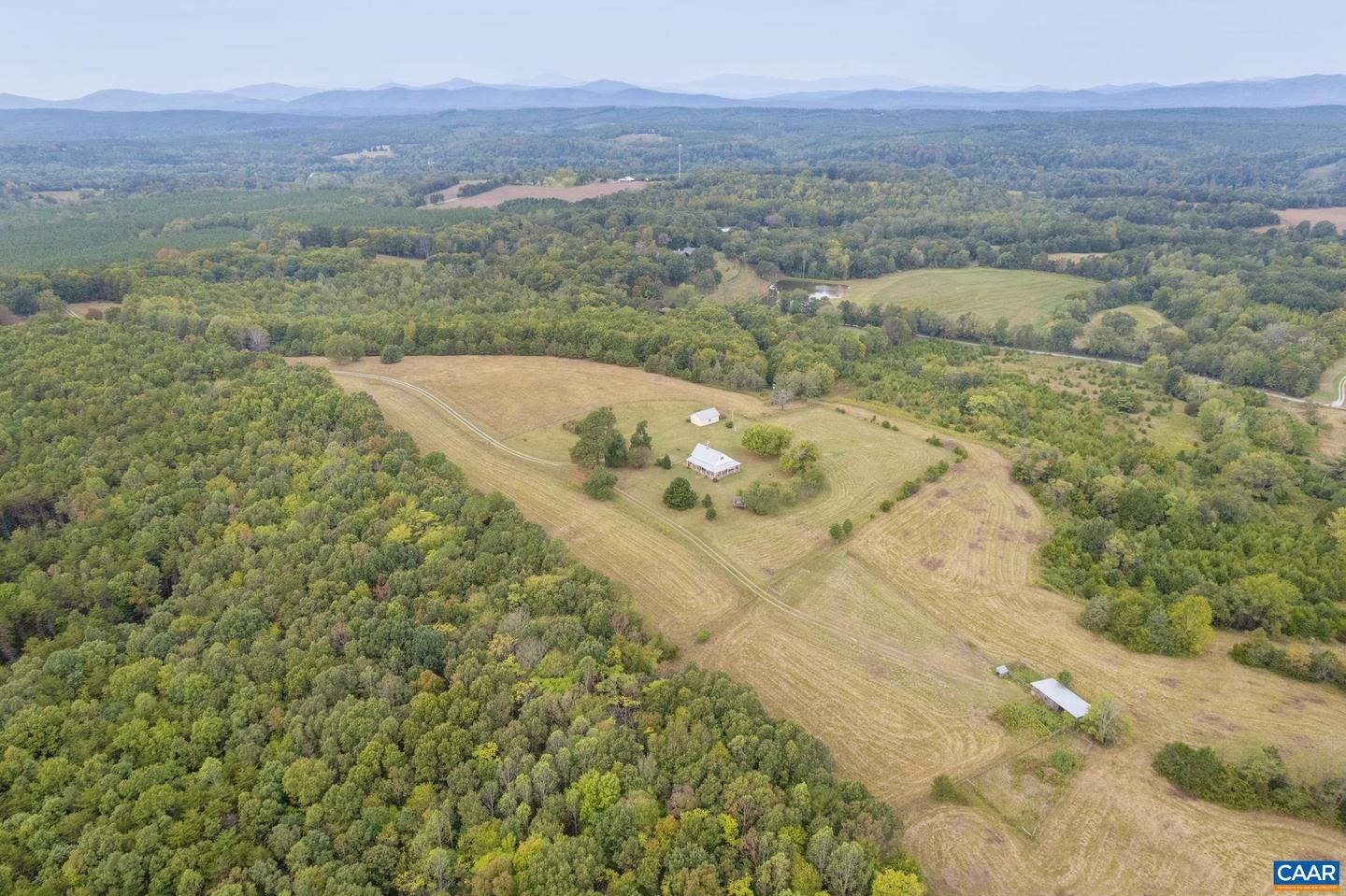 12534 HOWARDSVILLE RD, HOWARDSVILLE, Virginia 24562, 2 Bedrooms Bedrooms, ,2 BathroomsBathrooms,Residential,For sale,12534 HOWARDSVILLE RD,669432 MLS # 669432