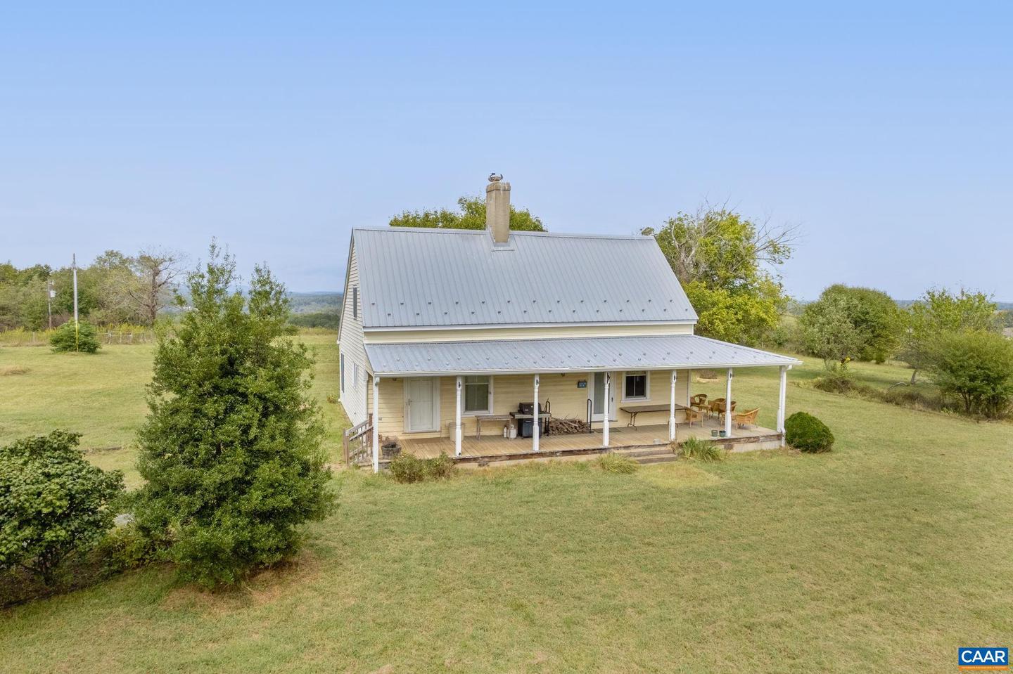 12534 HOWARDSVILLE RD, HOWARDSVILLE, Virginia 24562, 2 Bedrooms Bedrooms, ,2 BathroomsBathrooms,Residential,For sale,12534 HOWARDSVILLE RD,669432 MLS # 669432