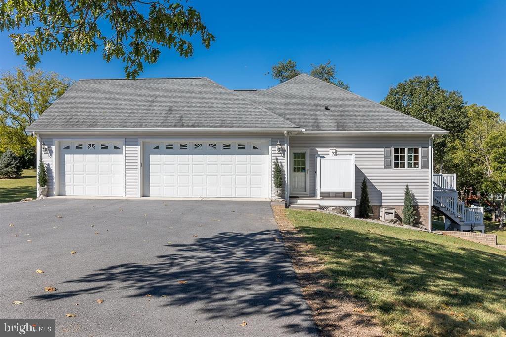 4348 PARK WAY, ELKTON, Virginia 22827, 3 Bedrooms Bedrooms, ,2 BathroomsBathrooms,Residential,For sale,4348 PARK WAY,VARO2002608 MLS # VARO2002608
